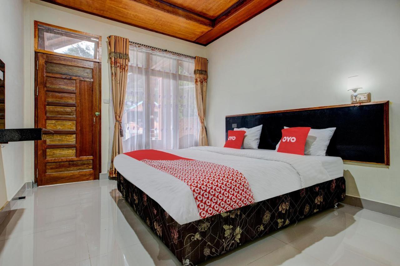 Oyo 3202 Hans Homestay Тук-Тук Екстер'єр фото