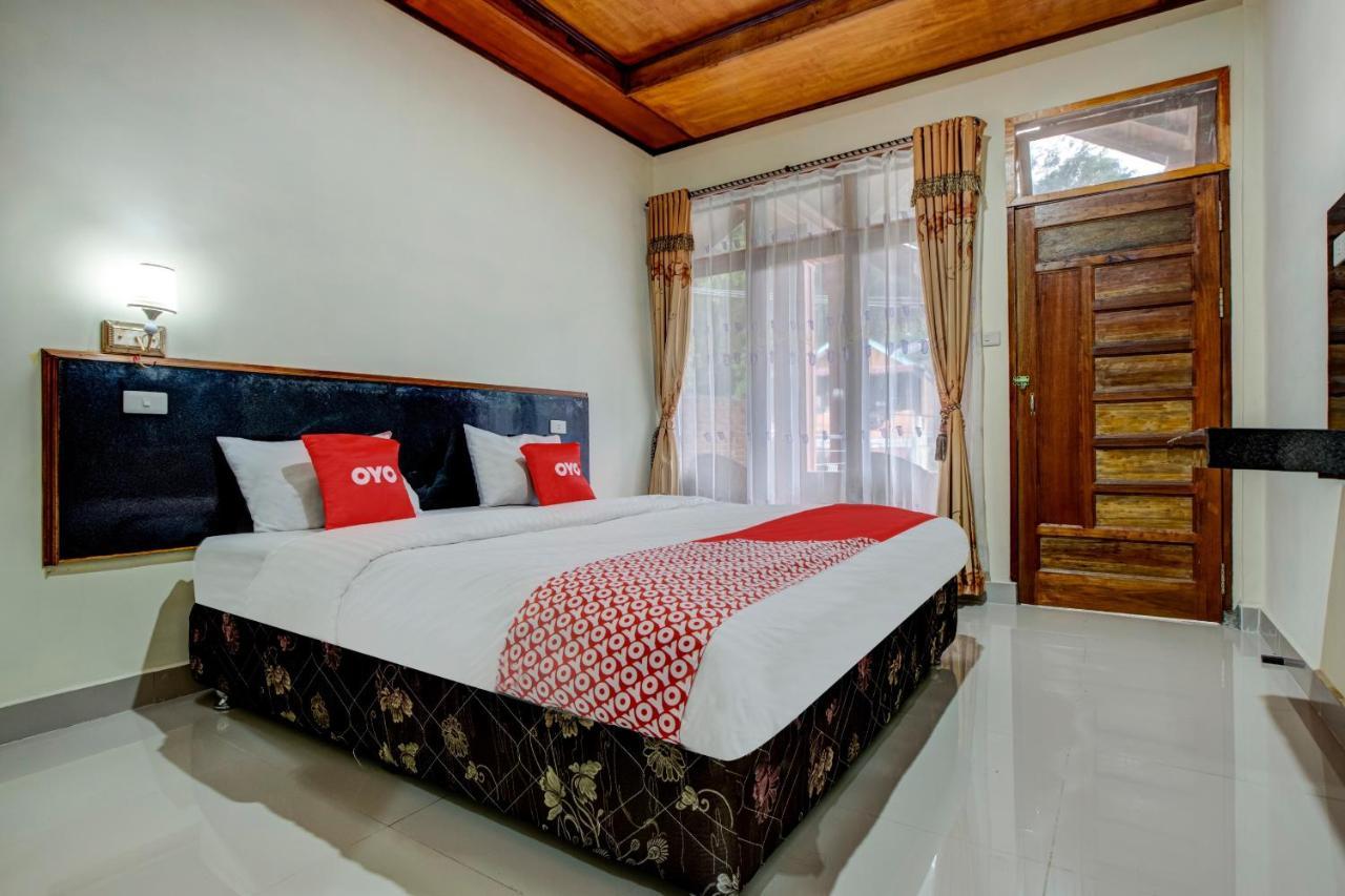 Oyo 3202 Hans Homestay Тук-Тук Екстер'єр фото